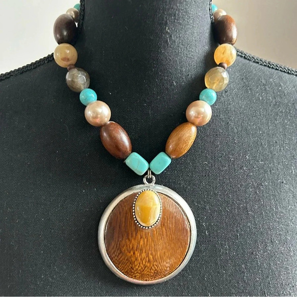 Chico’s Medallion Statement Necklace - Picture 1 of 4